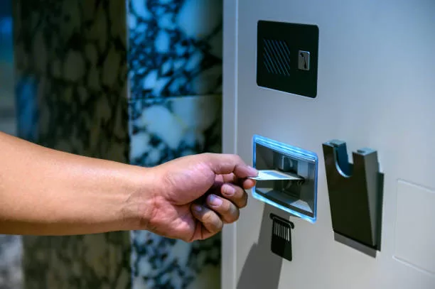 magnetic RF hybrid card reader